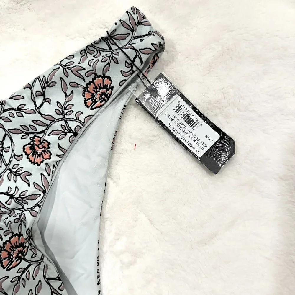 NWT Tavik Ali Moderate Swim Bottom in Light Blue Wild Flower Print - Large